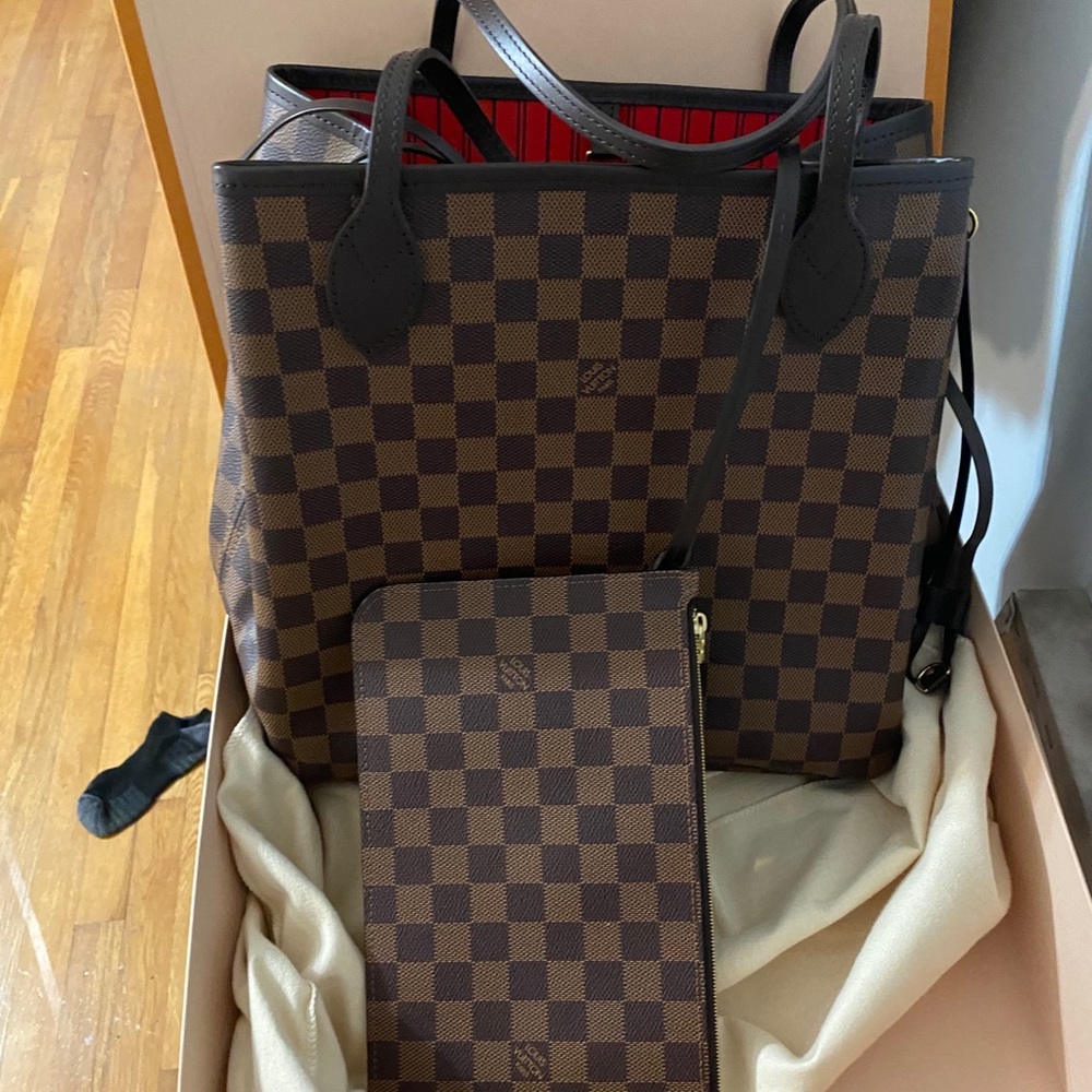 Louis Vuitton Neverfull MM